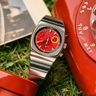Aqrabi Retro Racing Chronograph Stainless Steel Watch